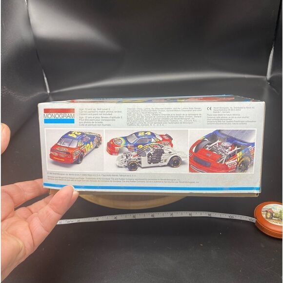 COPY - NIOB NASCAR model car skill level 3 of the Jeff Gordon stock car driven … - Picture 6 of 16